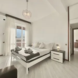 lake-view-apartment.it-lombardy.com/